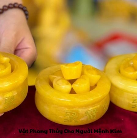 Vật Phong Thủy Cho Người Mệnh Kim