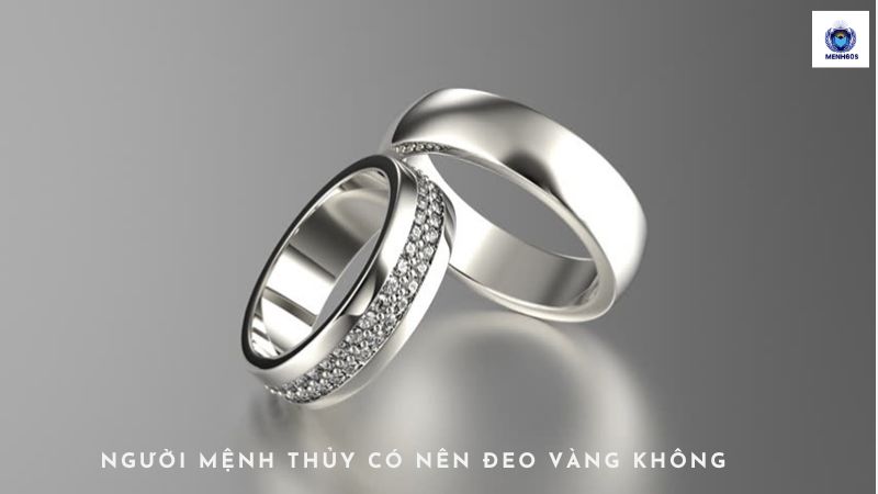 Người Mệnh Thủy Có Nên Đeo Vàng Không